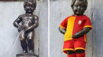 Belçika nın ünlü Manneken Pis heykeli Galatasaray forması giyecek