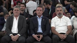 Beşiktaş Fibabanka-Fenerbahçe Beko derbisinde olay! Ali Koç hızla locaya gitti