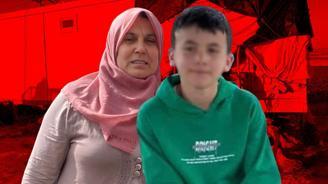 Soyguncular anneyi katletti, 12 yaşındaki oğlu ölü numarası yaparak kurtuldu