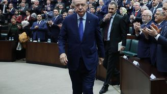 Ankara kulisleri kaynıyor: Burcu Köksal ın AK Parti ye geçeceği tarih belli oldu