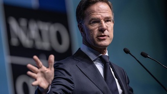 Rutte den Ankara da ilk açıklama: İttifakımızı daha da güçlendireceğiz, Rus tehdidine hazırlıklı olmalıyız