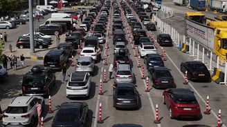 Türkiye de yeni uygulama başladı! Bunu yapmayan sınırdan geçemeyecek