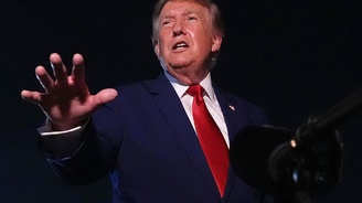 Trump, Umman ın ardından bu kez Güney Kore yi hedef aldı: Kim Jong-un dan sizi korumak için 29 bin askerimiz var