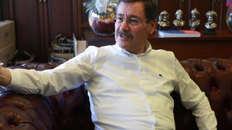 Melih Gökçek, şüpheli sıfatıyla ifadeye çağrıldı