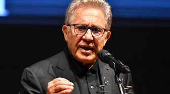Zülfü Livaneli'den YENİ Parti'ye "Yiğidim Aslanım" vetosu