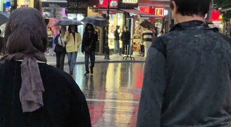 Bartın'ı fırtına vurdu! Ağaçlar devrildi, elektrikler kesildi