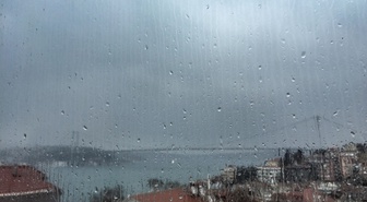 Marmara'da hava bozuyor: AKOM pazar akşamından itibaren kuvvetli yağış bekliyor