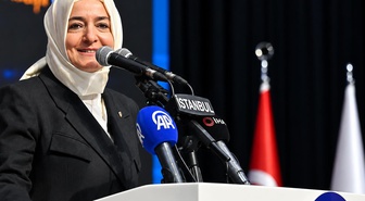 "163 milyon lirayı 4 ayda 20 katına çıkardılar" iddiası! Fatma Betül Sayan Kaya, AK Parti'deki görevinden istifa etti