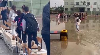 Okul bahçesi yağmur sonrası göle döndü: Öğretmenler sıralardan geçiş yolu yaptı