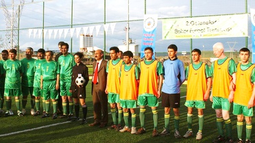 Diyarbakır'da 2. Geleneksel Bahar Futbol Turnuvası Başladı