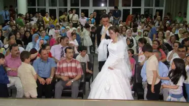 Kursiyerler Şölende Eğlendi