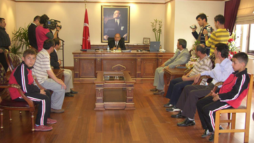 100. Yıl Soğuksu Spor Kulübü Yöneticileri Vali Can Direkçi'yi Ziyaret Etti