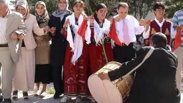 Muradiye Halk Eğitim Merkezi Müdürlüğü, Yıl Sonu Sergisi Düzenledi