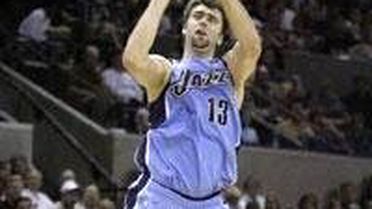Utah Jazz Zora Soktu