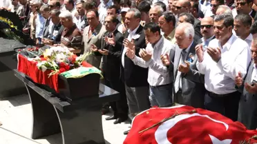 Dp Genel Başkanı Ağar, Kazada Ölen Partililerin Cenazesine Katıldı