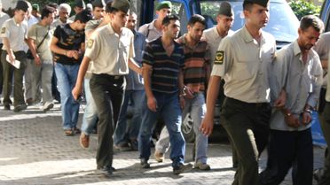 İzmir'de 'Rüzgar' Operasyonu