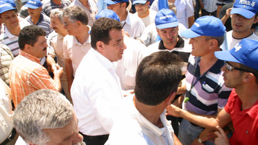 MHP Adayı Tanrıkulu Seçim Çalışlamalarına İzmir'de Devam Ediyor