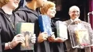 Harry Potter Çılgınlığında Son Perde