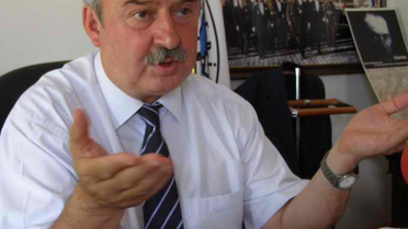 CHP'li Başkandan Baykal'a Bölücü Suçlaması
