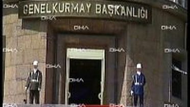 Türkiye Temsilcisinin Tarikatı TSK'yı Öfkelendirdi