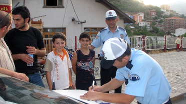 Gümüşhane Emniyeti Aileleri Uyardı: