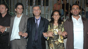 Yerel Gazete Muhabirine Görkemli Düğün