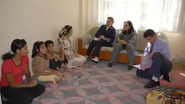 Bayan İmga'dan Muhtaç Ailelere Ziyaret