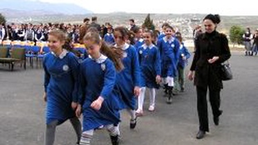 Öğretmenlere 'Çalışmadan Para Al' Uygulaması