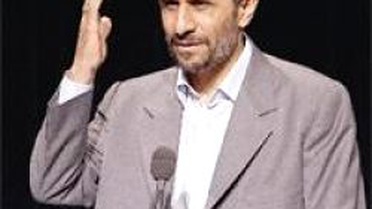 Sen Küçük ve Zalim Bir Diktatörsün