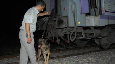 Yolcu Trenine Bomba İhbarı