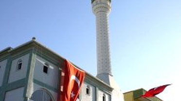 Antalya'nın Demre İlçesi'nde Vatandaşların Bağışı ile Yapılan Kum Üstü Cami Törenle Açıldı