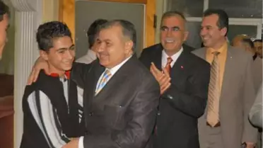 Vali Güneş, Yetiştirme Yurdunda Çocuklarla İftar Yemeği Yedi