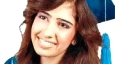 Düştükten 35 Gün Sonra Felç Olan Başak Ayakta