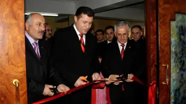 Denizli'de Atatürk Konulu Resim Sergisi Açıldı