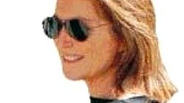 Cecilia Londra'ya Yerleşiyor