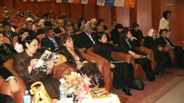 AK Parti Kadın Kolları 10. Bölge Toplantısı Ağrı'da Yapıldı