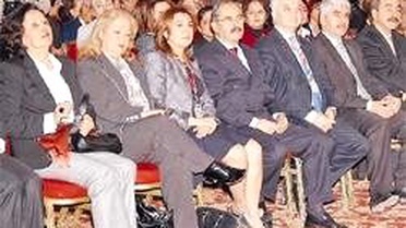 Faizler Hálá Yüksek, İyileşmenin Sınırındayız