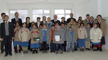 Özel İdareden Anlamlı Yardım