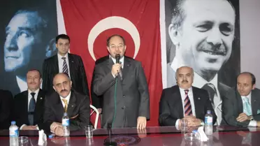 Bakan Akdağ, Erzurum'da Partililerle Bayramlaştı