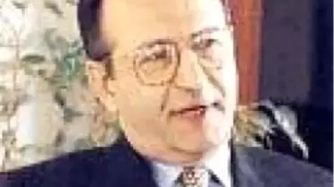 Migros'a Talip Olan Yabancılar Koç'un Eski Yöneticilerine Sarıldı
