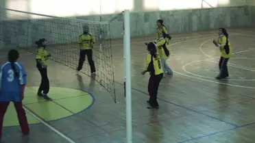 Liseli Gençler Voleybol Turnuvası Başladı