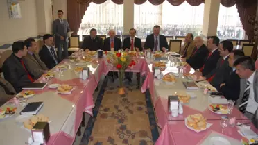 Başkan Aziz Duran, Akyazı'yı Ziyaret Etti