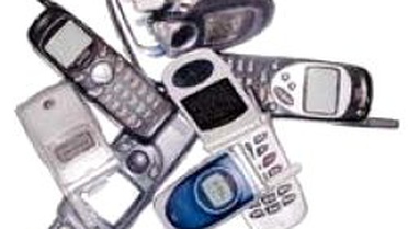 10 Dolarlık Telefonlar Geliyor