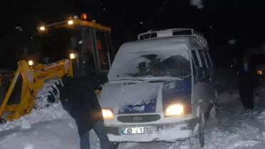 Mahsur Kalan 25 Kişi 7 Saat Sonra Kurtarıldı