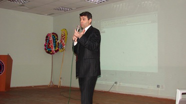 Demirci'de, Öğretmenlere 'Hızlı Okuma ve Motivasyon' Semineri