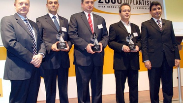 Oyak Renault Başarılı Yan Sanayicileri Ödüllendirdi