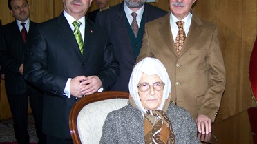 Emekli Öğretmenden Örnek Davranış