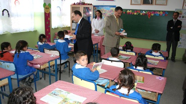 Muradiye'de 'Türkiye Okuyor' Kampanyası