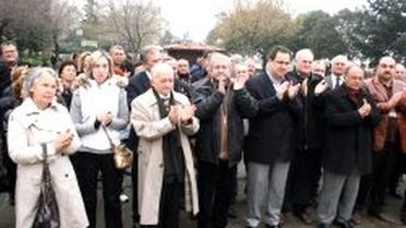 Cumhuriyet Gazetesi İmtiyaz Sahibi İlhan Selçuk'un Gözaltına Alınması