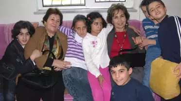 Vali ve Emniyet Müdürü Eşinden Huzurevi ile Çocuk Yuvasına Ziyaret